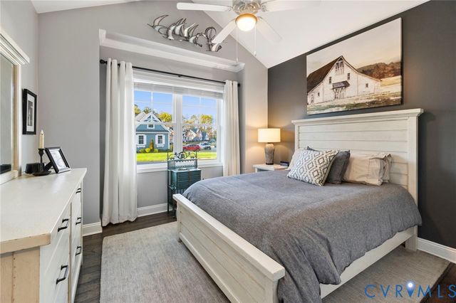 17807 Silverthread Ter, Moseley, VA 23120