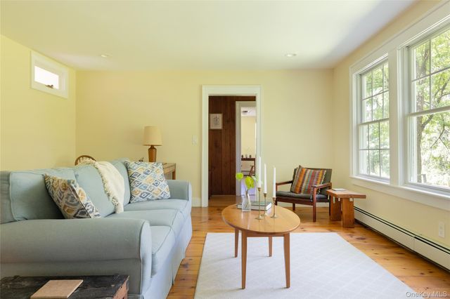 181 Twin Arch Road, Washingtonville, NY 10992