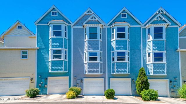 225 Gramercy Lane, Reno, NV 89509