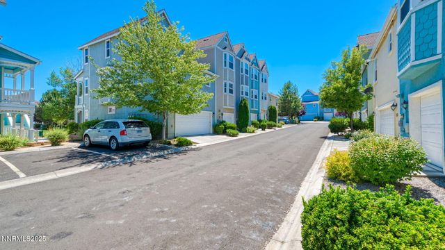 225 Gramercy Lane, Reno, NV 89509