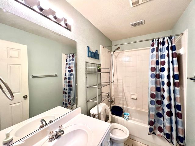 902 Rockton Drive, Wylie, TX 75098
