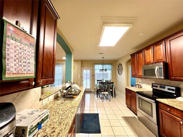 902 Rockton Drive, Wylie, TX 75098