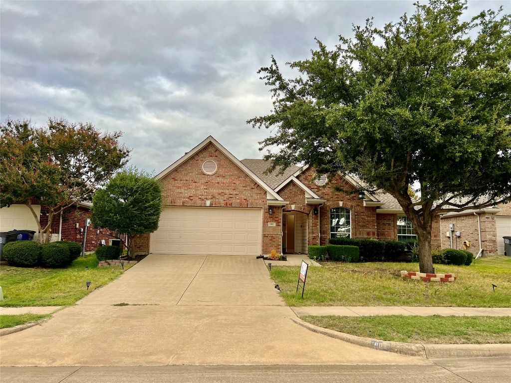 902 Rockton Drive, Wylie, TX 75098