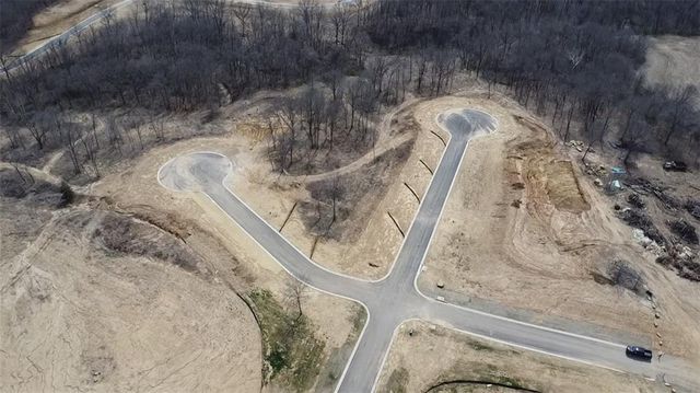 5076 N 101st Terrace, Kansas City, KS 66109