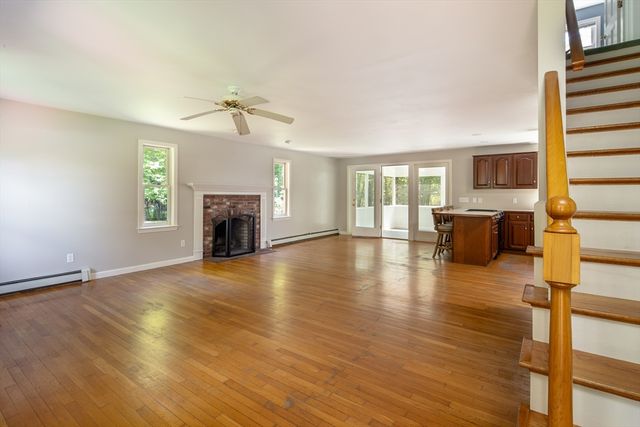8 Riverbend Ln, Mattapoisett, MA 02739