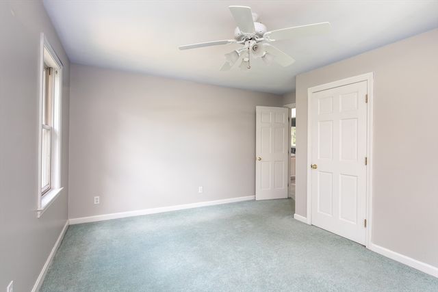 8 Riverbend Ln, Mattapoisett, MA 02739