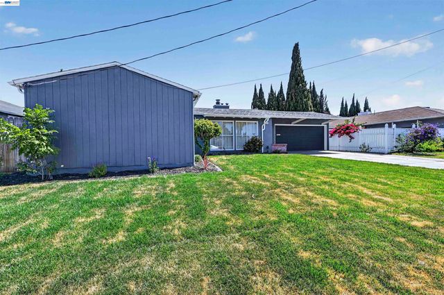 14326 Bradley St, San Leandro, CA 94579