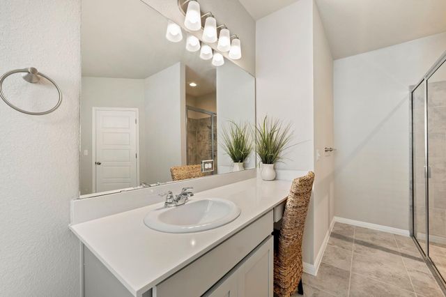 137 Broken Oak DR, Liberty Hill, TX 78642
