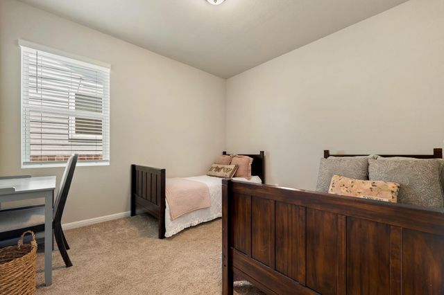 137 Broken Oak DR, Liberty Hill, TX 78642