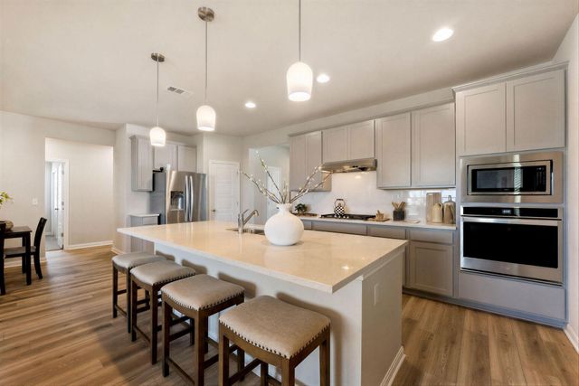 137 Broken Oak DR, Liberty Hill, TX 78642