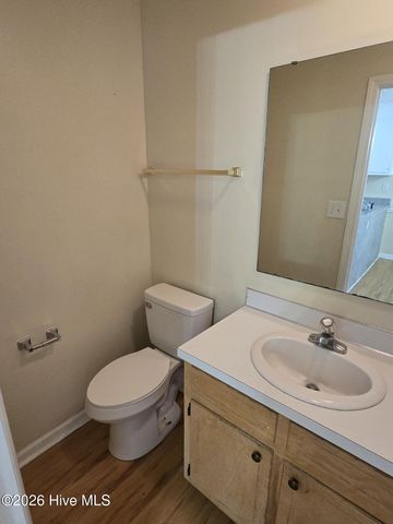 1105 Grovemont Drive C7, Greenville, NC 27834