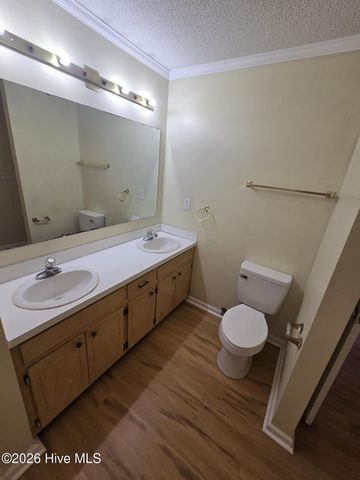 1105 Grovemont Drive C7, Greenville, NC 27834