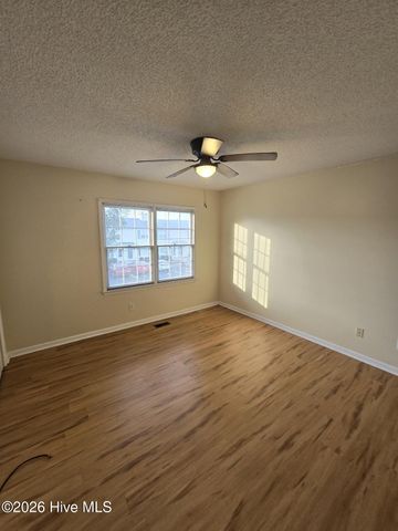 1105 Grovemont Drive C7, Greenville, NC 27834