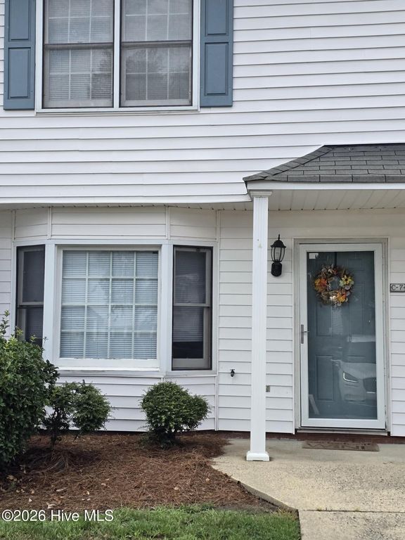 1105 Grovemont Drive C7, Greenville, NC 27834