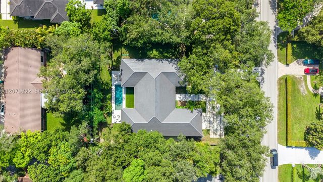 7840 SW 98th St, Miami, FL 33156