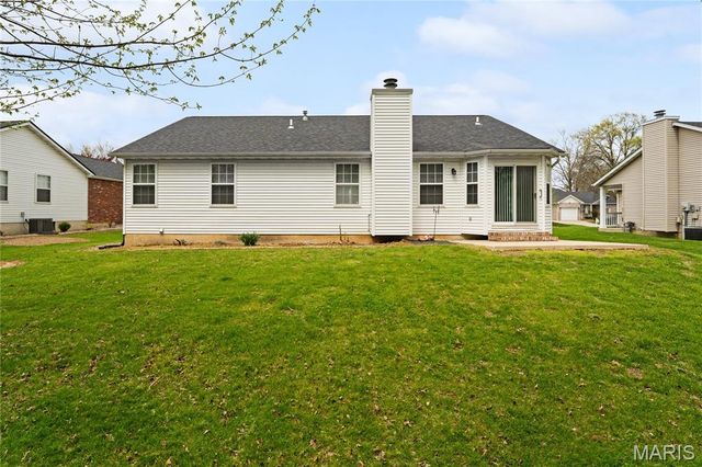 712 Slippery Rock Drive, Edwardsville, IL 62025