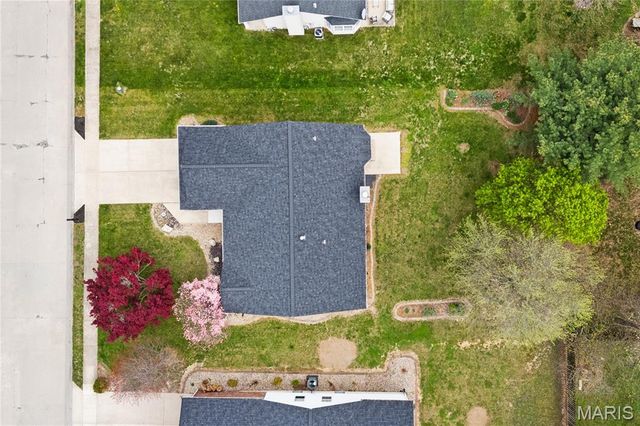 712 Slippery Rock Drive, Edwardsville, IL 62025