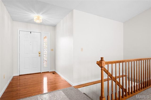 712 Slippery Rock Drive, Edwardsville, IL 62025