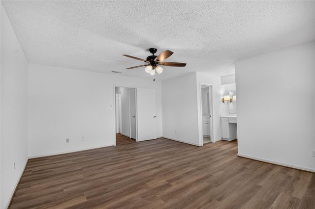 1334 Country Place Drive, Houston, TX 77079