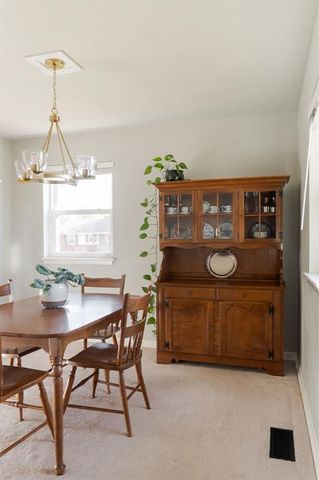 10820 N Victoria Place, Oklahoma City, OK 73120