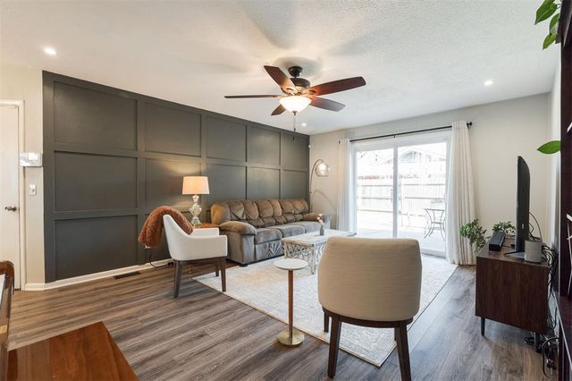 10820 N Victoria Place, Oklahoma City, OK 73120