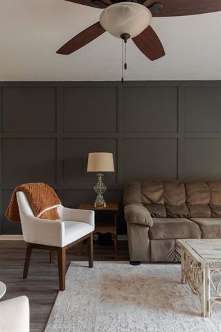 10820 N Victoria Place, Oklahoma City, OK 73120