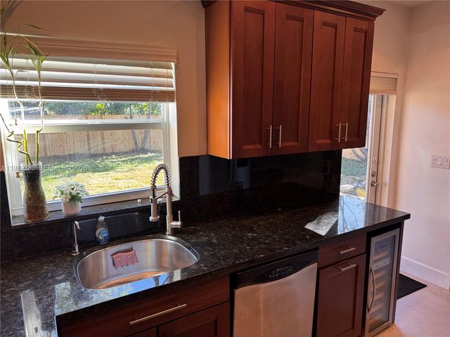 820 SW 26th St, Fort Lauderdale, FL 33315