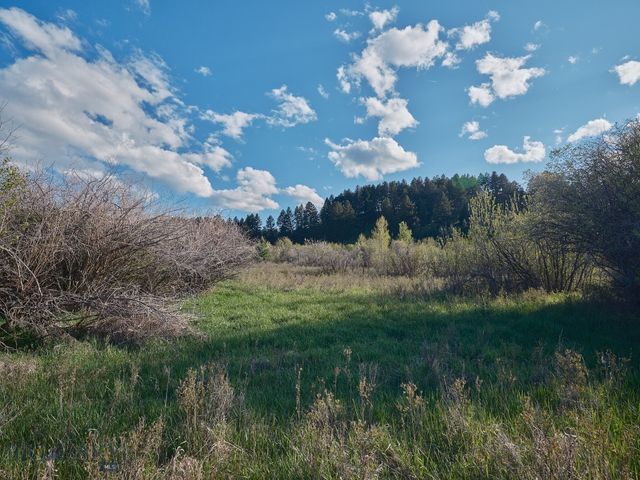 2178 Little Bear Road, Gallatin Gateway, MT 59730