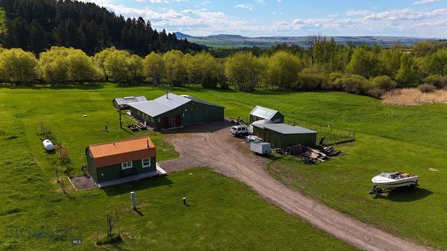 2178 Little Bear Road, Gallatin Gateway, MT 59730