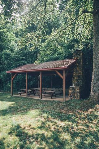 357 Mystic Lane, Blue Ridge, GA 30513