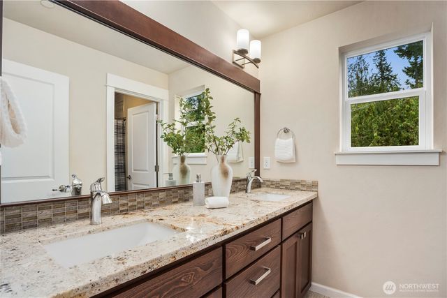 18001 133rd Street E, Bonney Lake, WA 98391