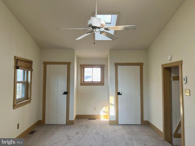 52 N MAIN ST, Shrewsbury, PA 17361