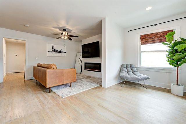 2716 W Park Place, Oklahoma City, OK 73107