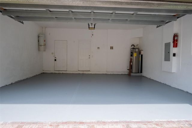 103 E THATCH PALM CIRCLE, Jupiter, FL 33458