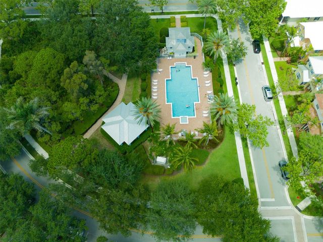 103 E THATCH PALM CIRCLE, Jupiter, FL 33458