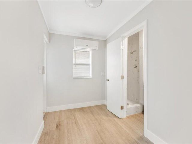 311 W Sample Road, Deerfield Beach, FL 33064