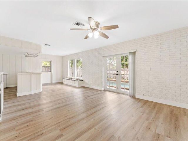 311 W Sample Road, Deerfield Beach, FL 33064