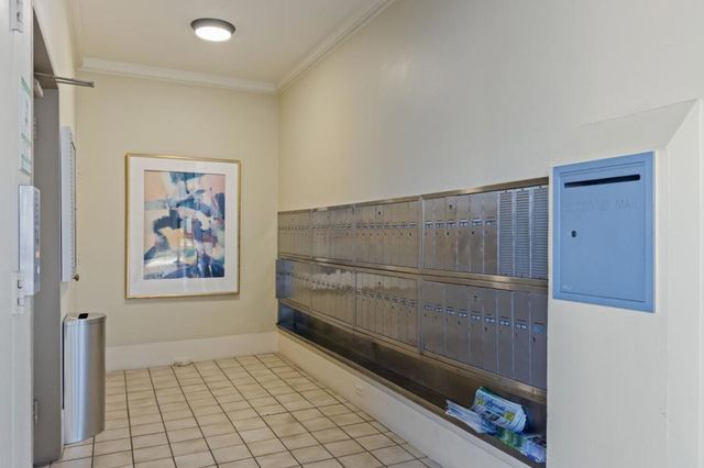 833 N Humboldt Street 201, San Mateo, CA 94401