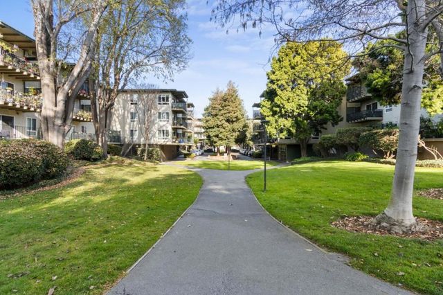 833 N Humboldt Street 201, San Mateo, CA 94401