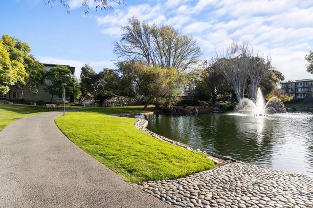 833 N Humboldt Street 201, San Mateo, CA 94401