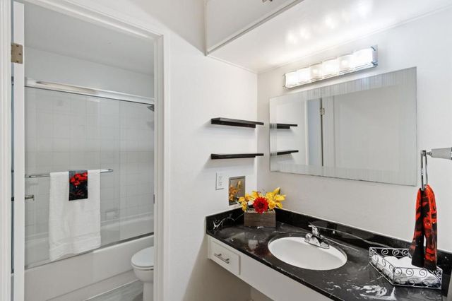 833 N Humboldt Street 201, San Mateo, CA 94401