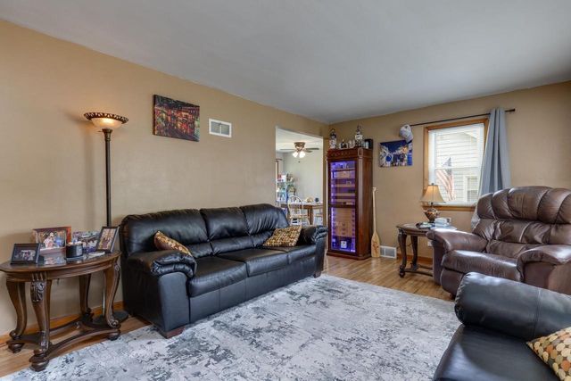 1117 Whipple Street, Beloit, WI 53511