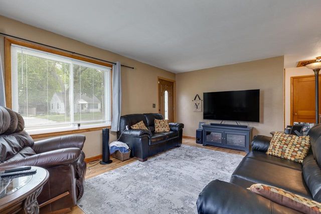 1117 Whipple Street, Beloit, WI 53511