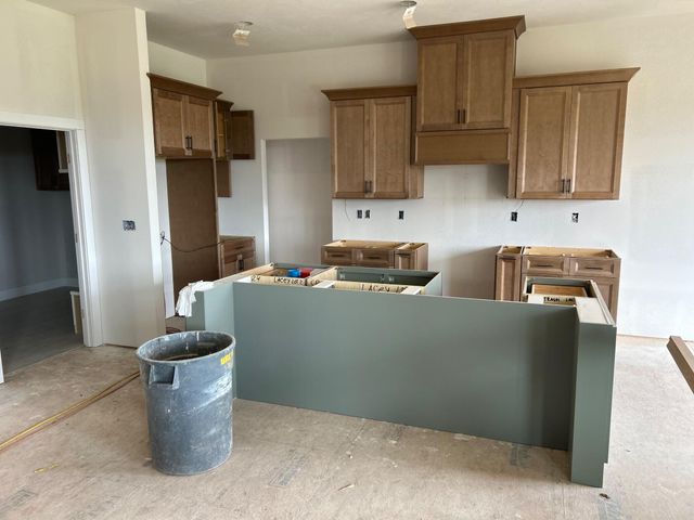 1632 W Silver Oak Drive, Springfield, MO 65810