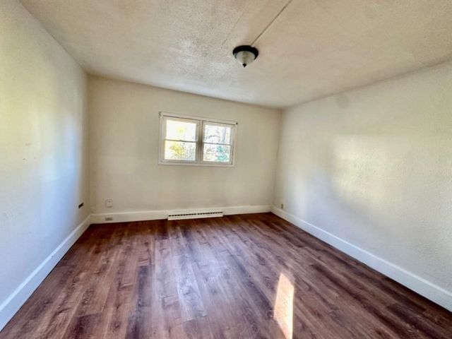 1325 MISSISSIPPI Avenue, Davenport, IA 52803