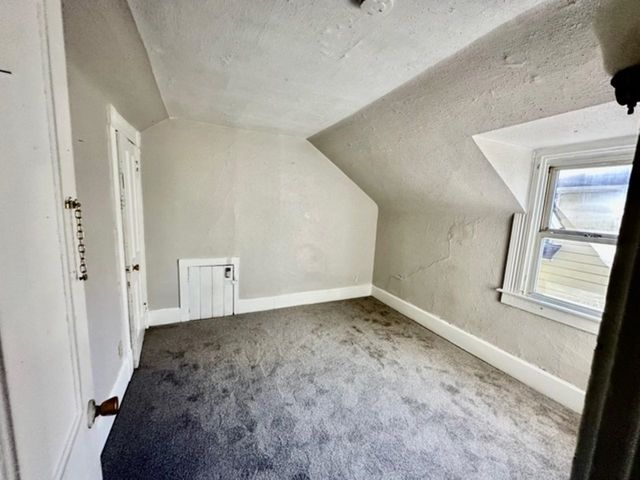 1325 MISSISSIPPI Avenue, Davenport, IA 52803