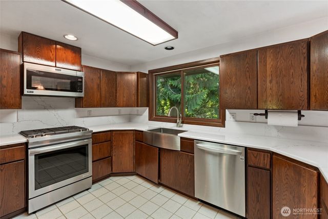 2102 Mark Street, Olympia, WA 98516