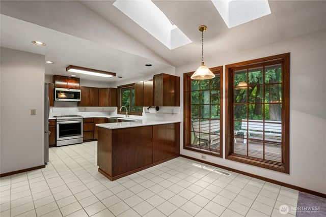2102 Mark Street, Olympia, WA 98516