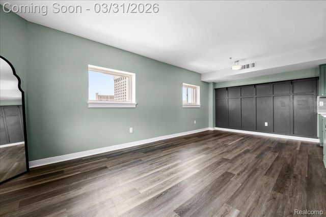 525 W LAFAYETTE Boulevard 21C, Detroit, MI 48226