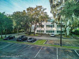 1735 W Hibiscus Boulevard, Melbourne, FL 32901